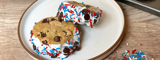 4th of july ice cream cookie sandwiches